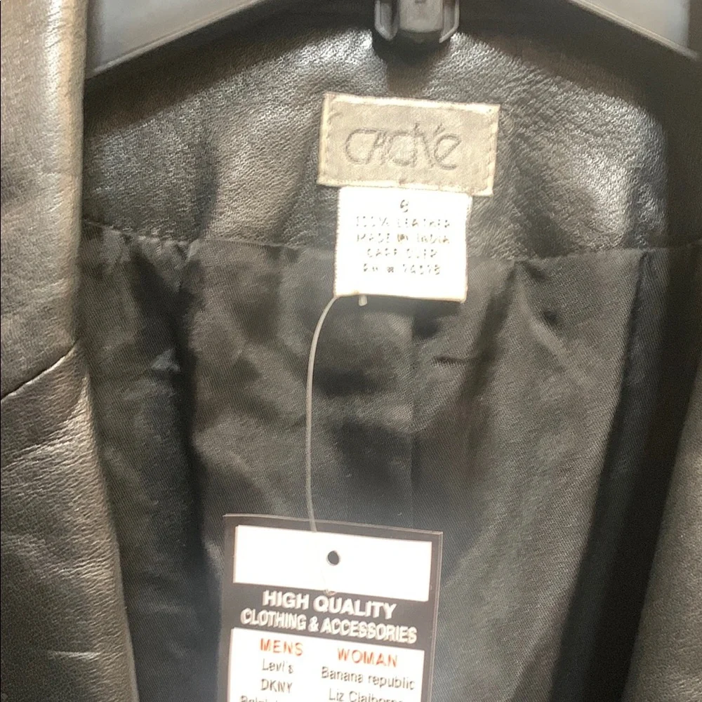 Cache Black Blazer-Style Jacket with Classic Lapel - Picture 3 of 4